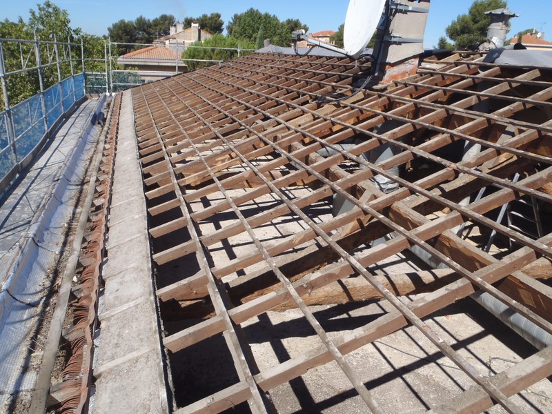 début de chantier et dépose de la toiture